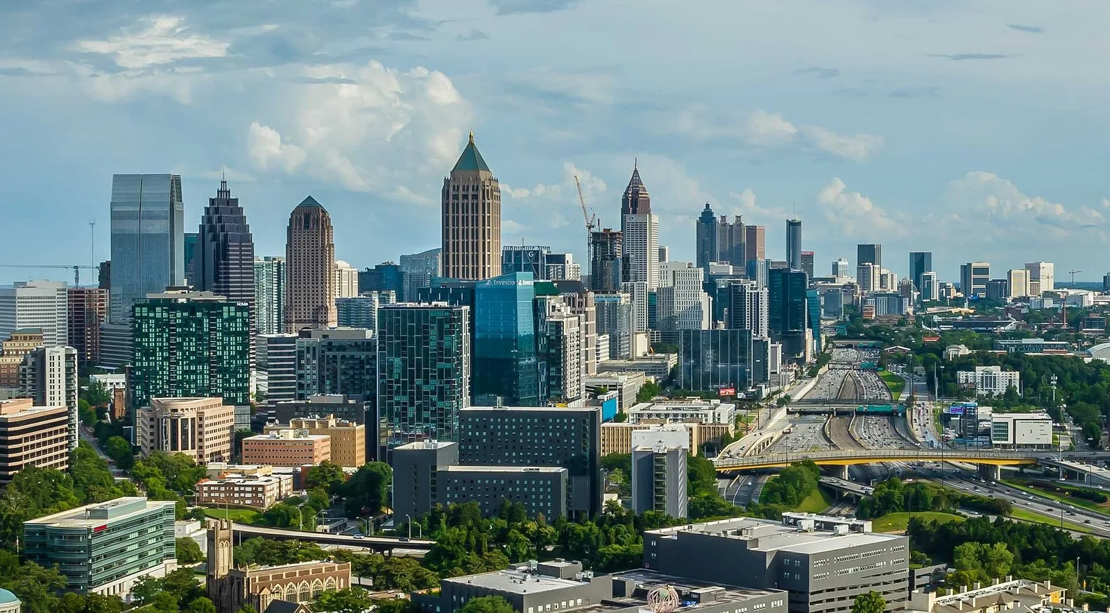 Atlanta, Georgia: A2ATL20250614-0721 (cropped)