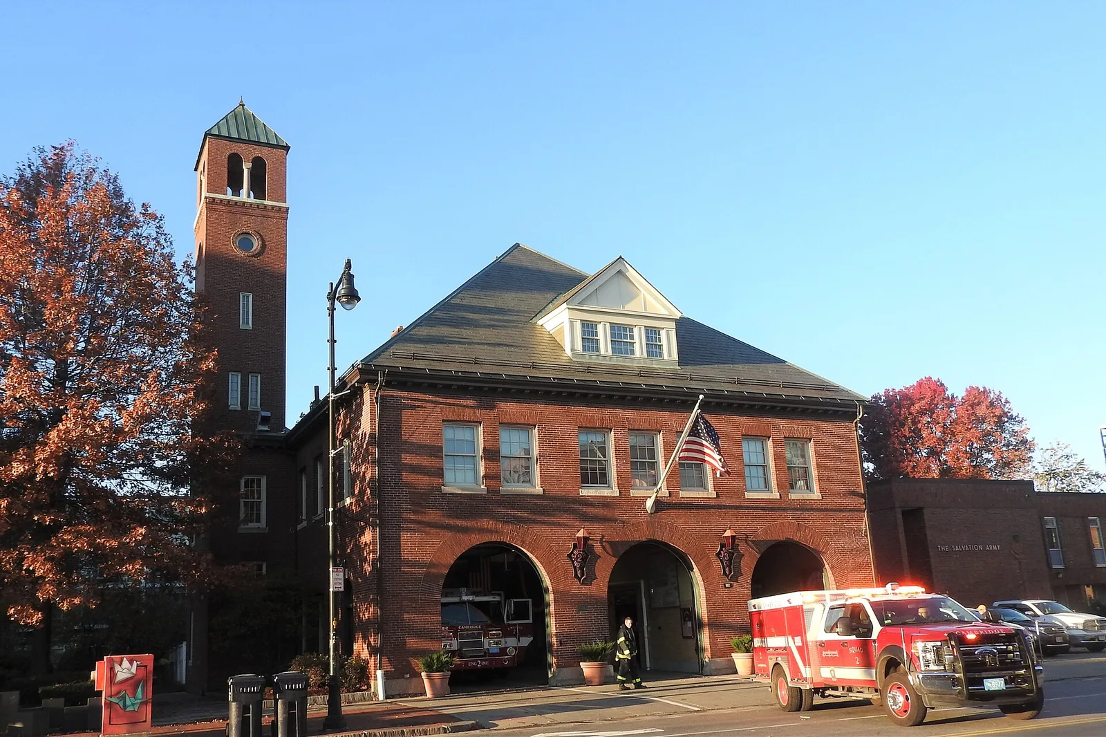 Cambridge, Massachusetts 当地景观:Cambridge Engine 2 Ladder 3 firehouse jeh