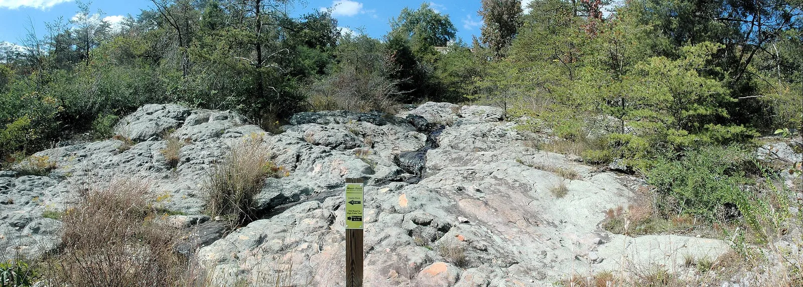 Hoover, Alabama: Moon Rock formation in Moss Rock Preserve - panoramio