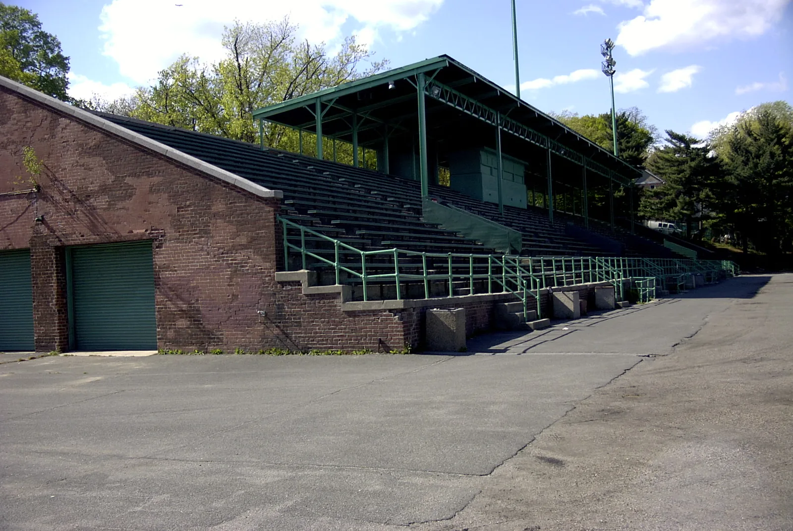 Vista de Mount Vernon, New York: Memorial Field; Mount Vernon, New York