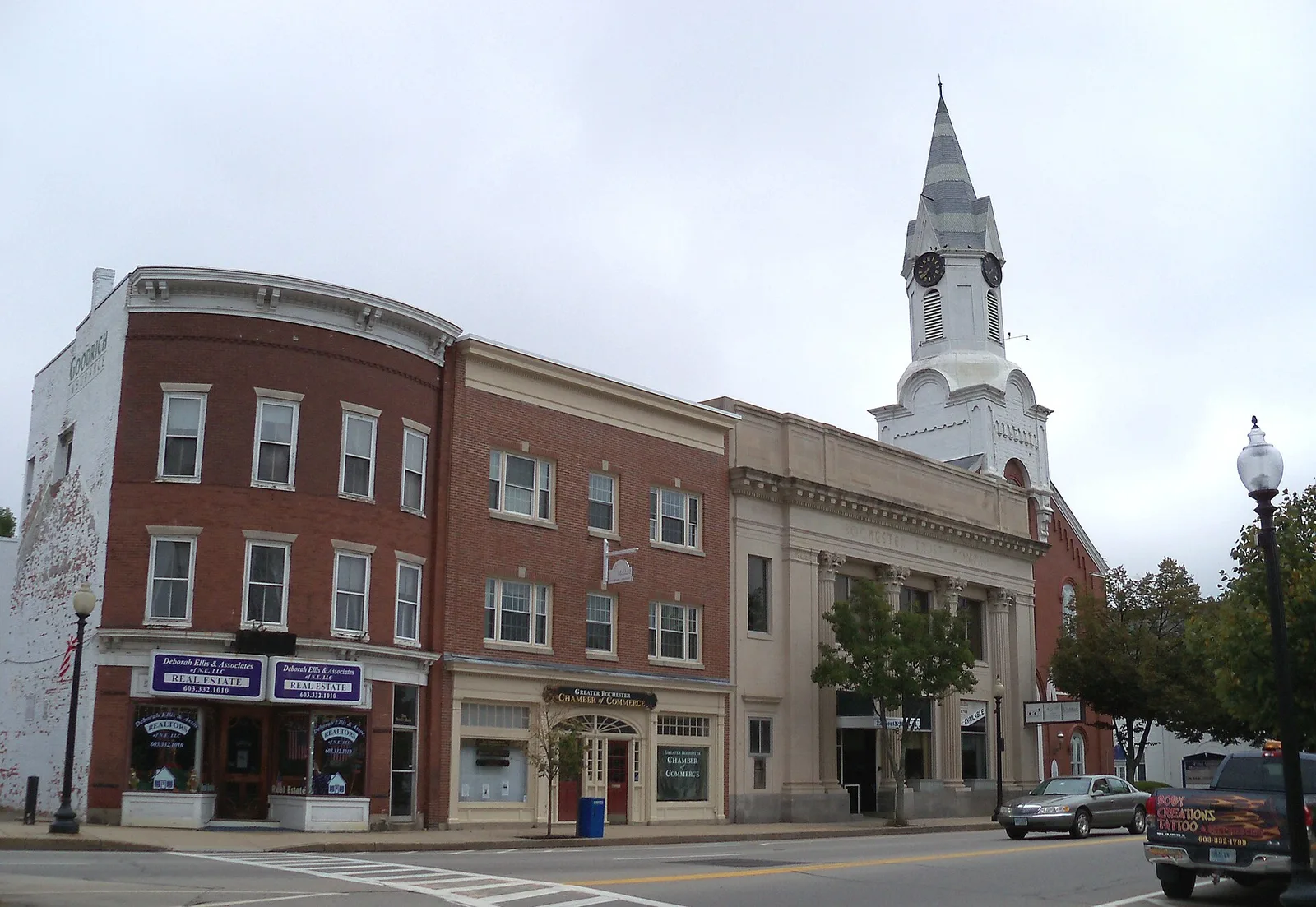 Rochester, New Hampshire 当地景观:Downtown Rochester 9