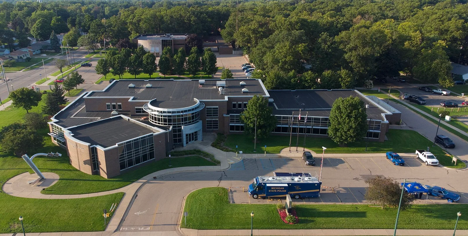 Vista de Wyoming, Michigan: Wyoming, Michigan City Hall and District Court