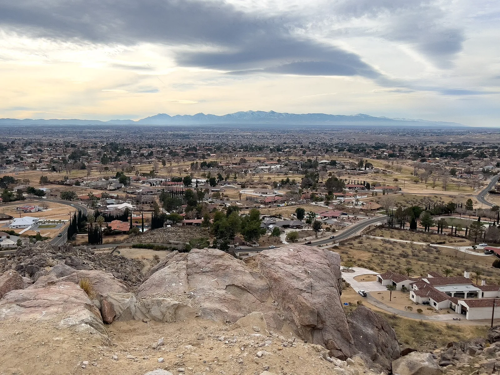 Apple Valley, California: Apple Valley from Bass Hill Trail