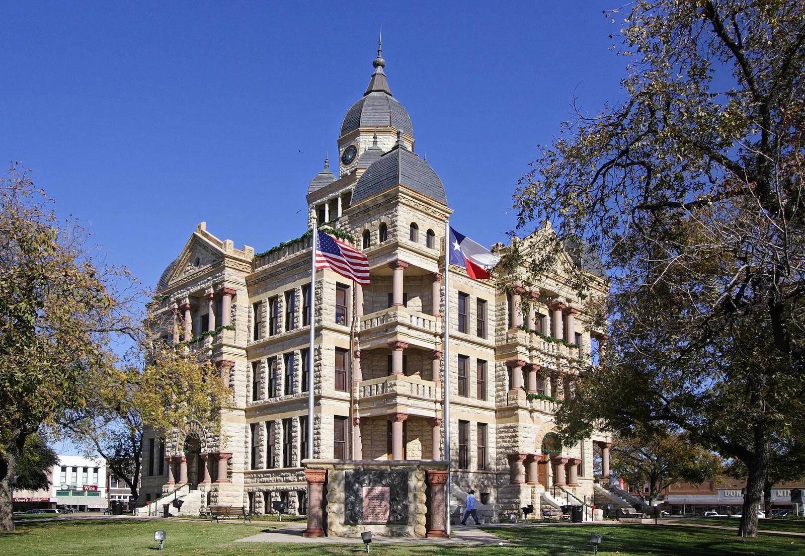 Denton, Texas 当地景观:Old Courthouse Denton TX