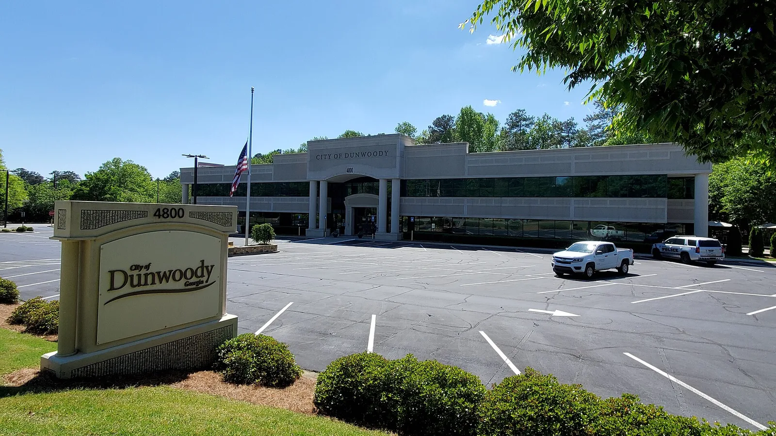 Dunwoody, Georgia: Dunwoody city hall