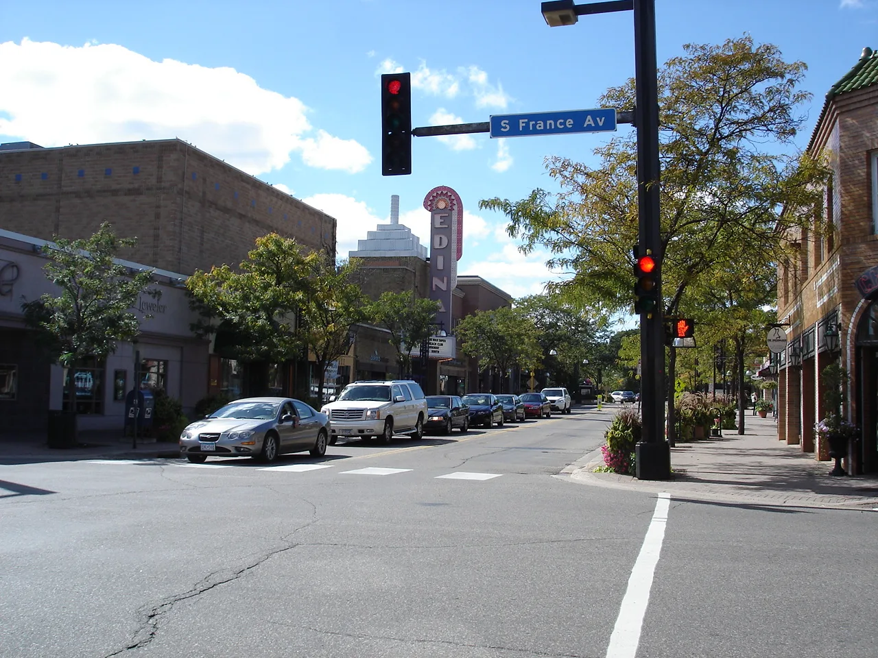 Edina, Minnesota 当地景观:50thandFrance