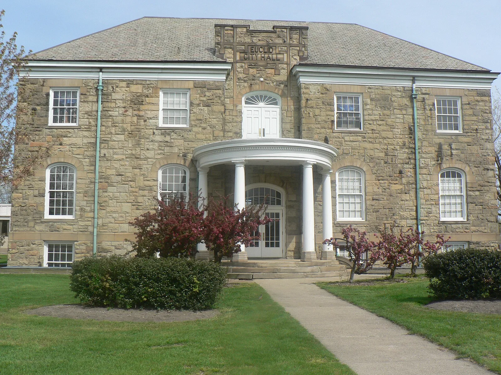 Euclid, Ohio 当地景观:Euclid (Ohio) - Old City Hall