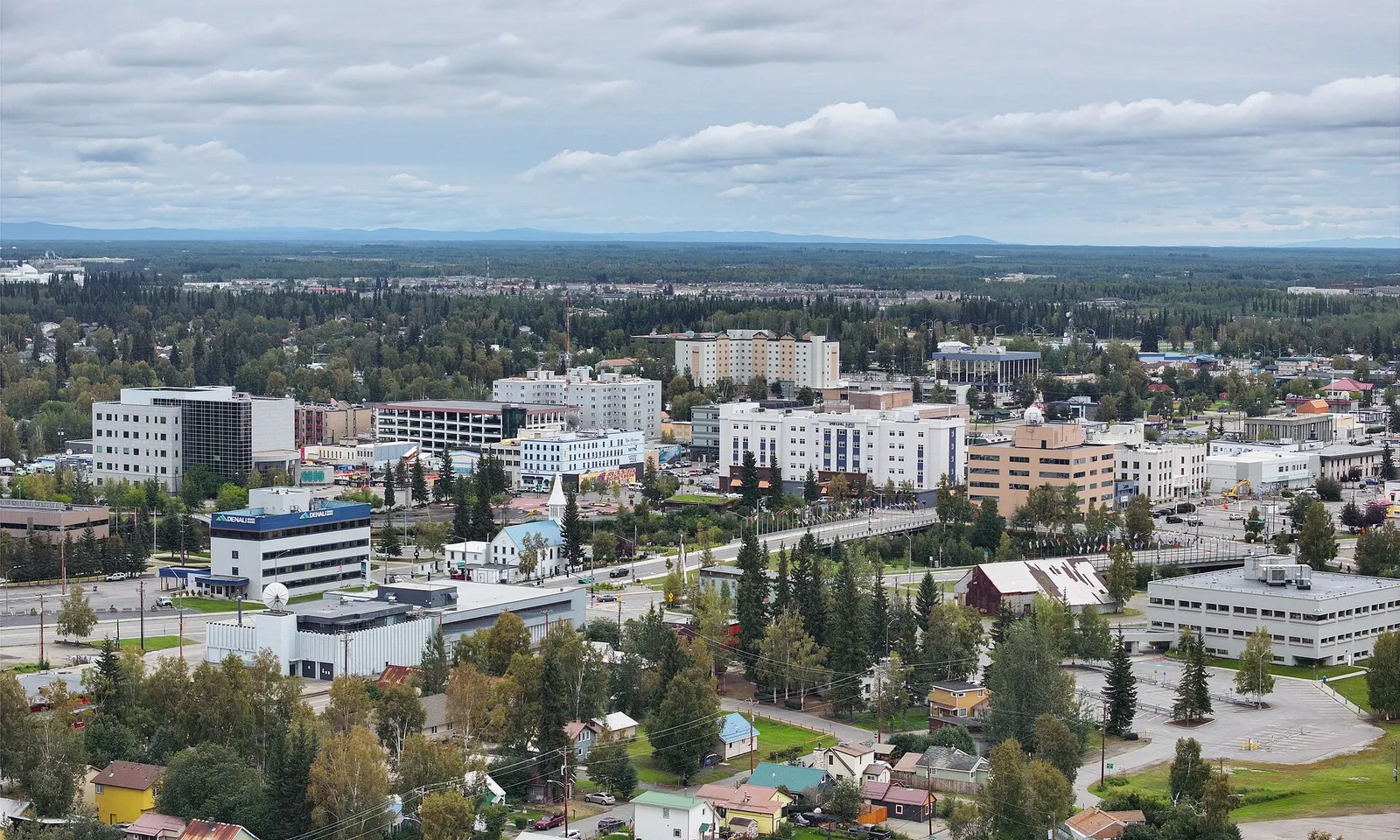 Fairbanks, Alaska 当地景观:Fairbanks, Alaska skyline