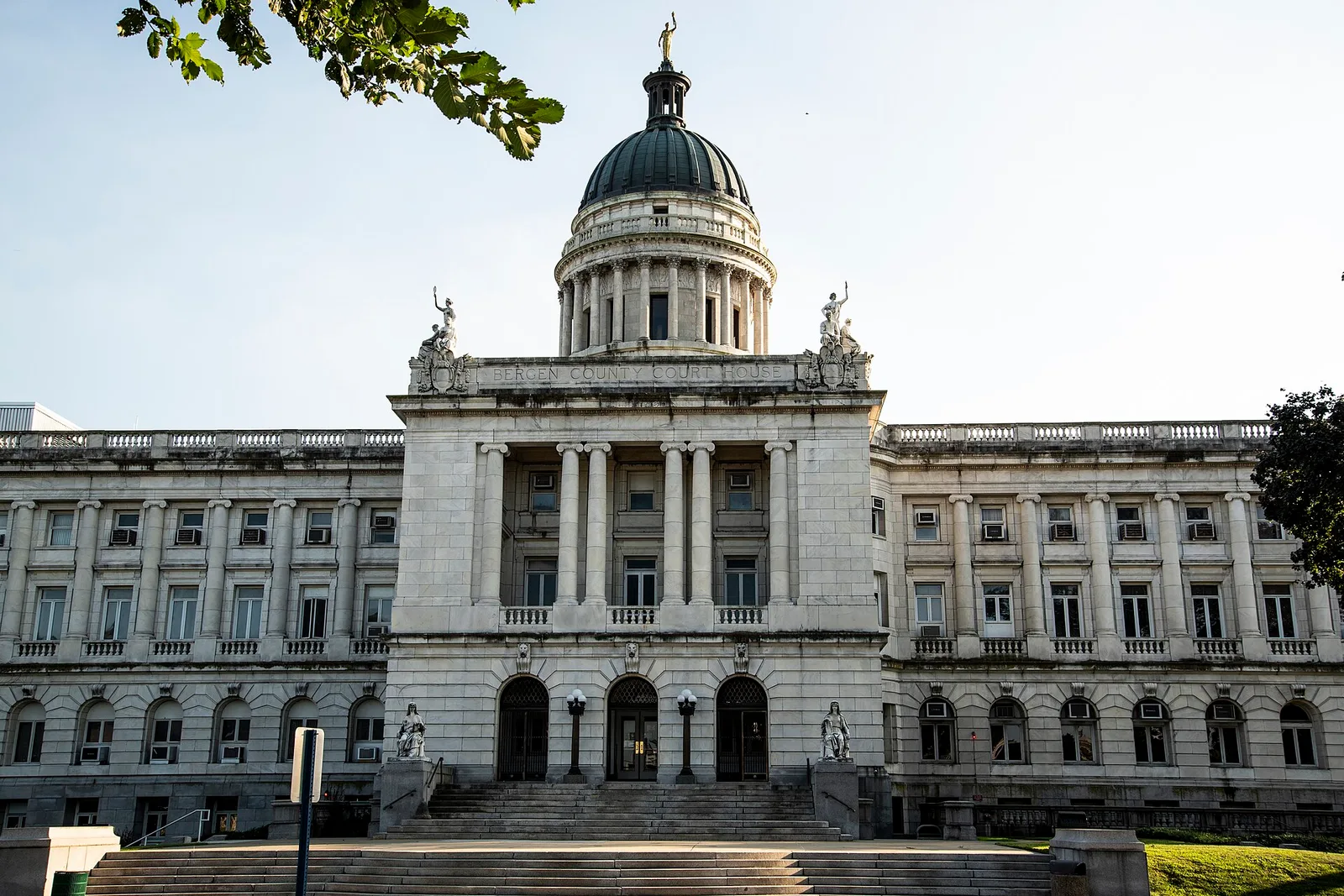 Vista de Hackensack, New Jersey: Bergen County Court House
