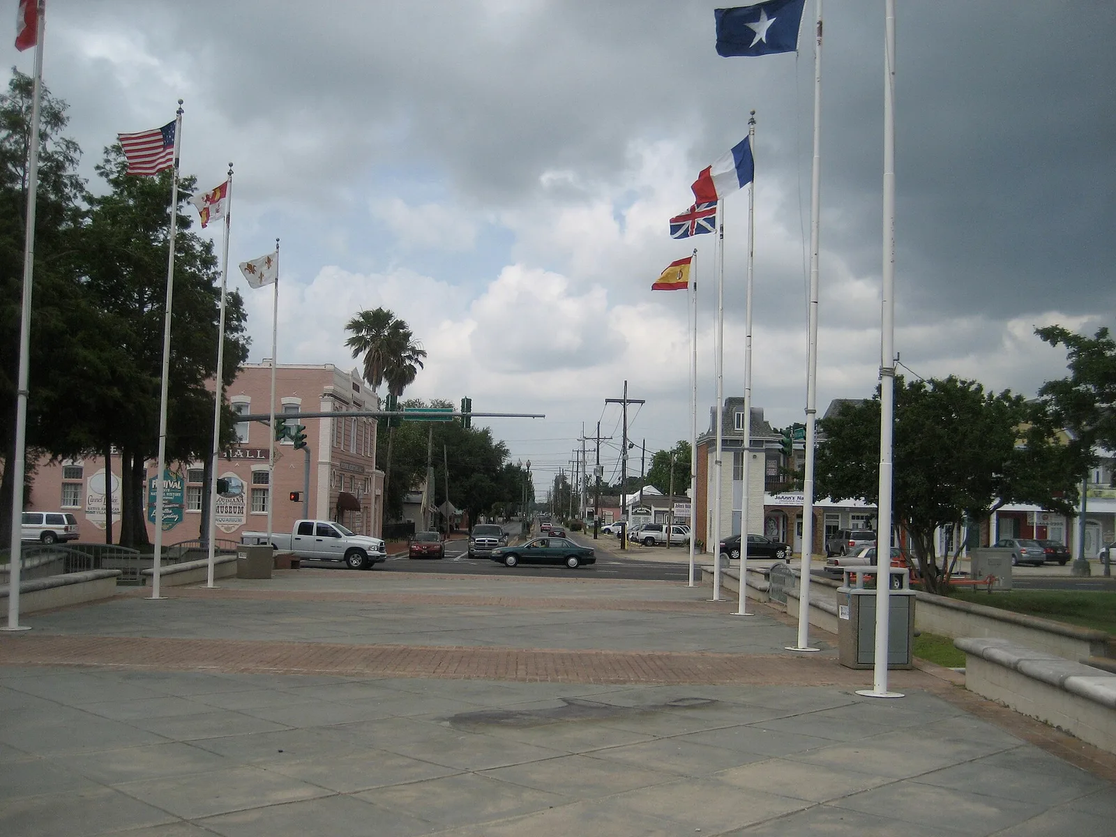 Vista de Kenner, Louisiana: Kenner Rivertown May 2010 Landing Inland
