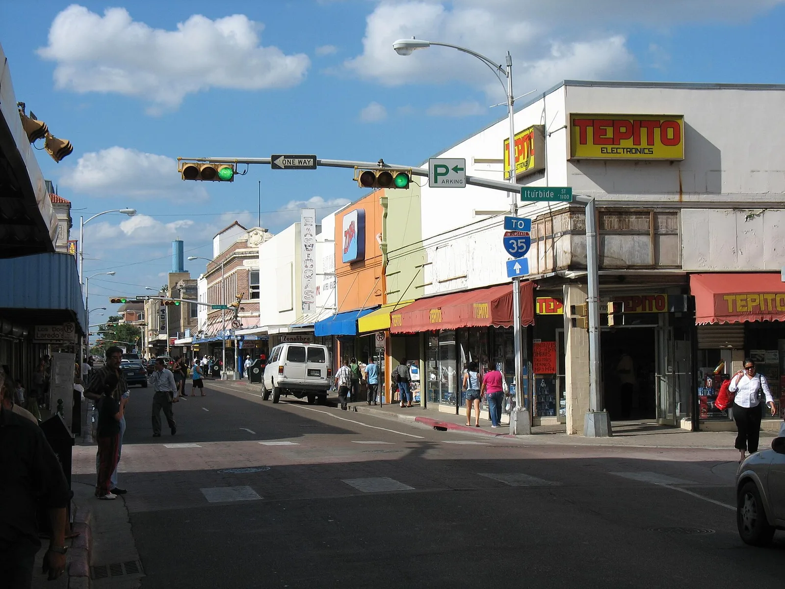 Vista de Laredo, Texas: Laredo Downtown