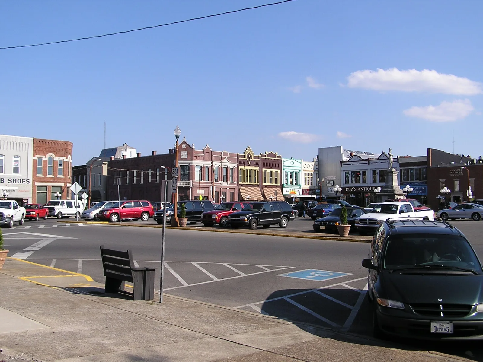 Lebanon, Tennessee: Lebanon square
