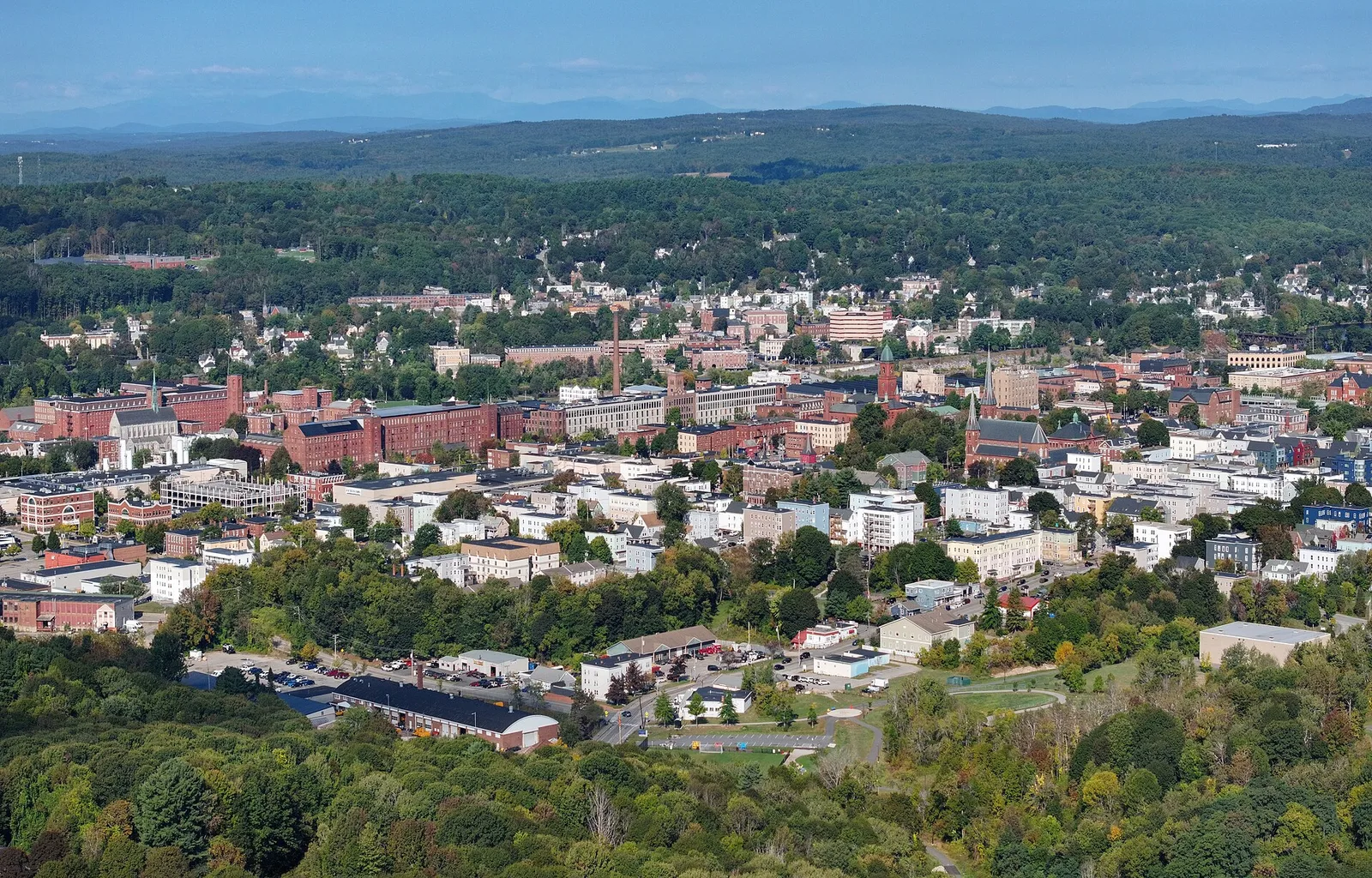 Lewiston, Maine 当地景观:Lewiston, Maine