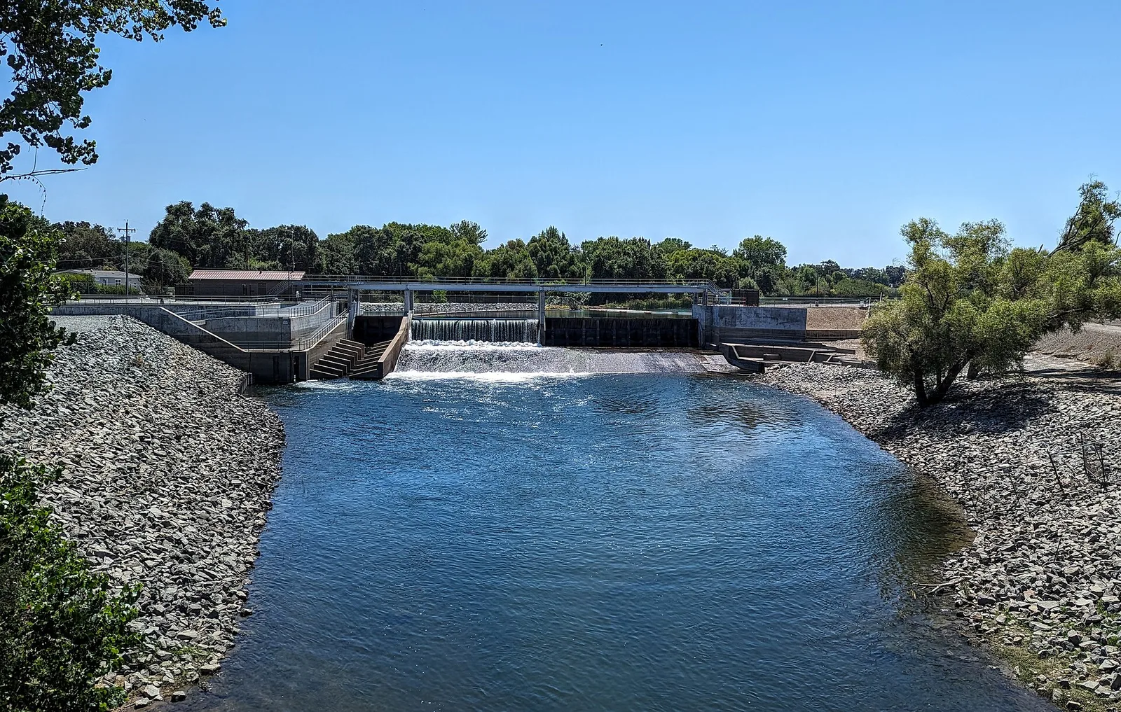 Lodi, California: Woodbridge Dam