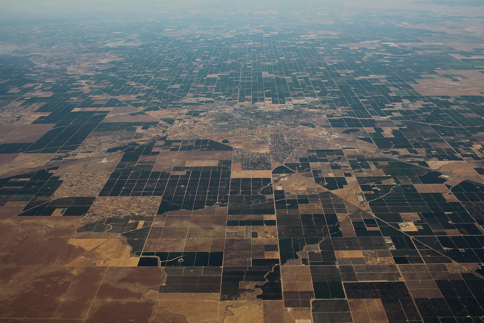 Vista de Madera, California: Madera, California - Aerial (49394852076)