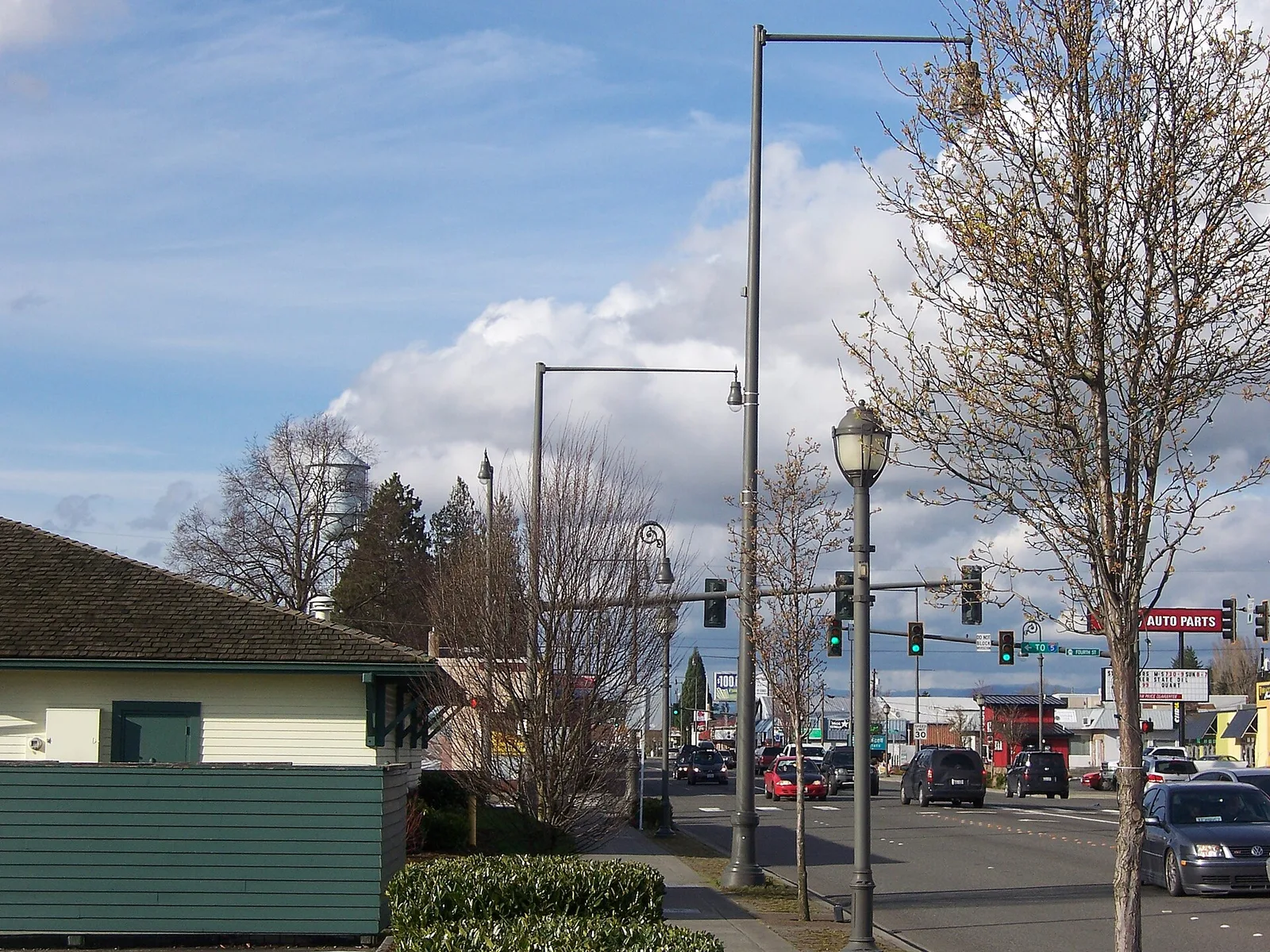 Marysville, Washington 当地景观:Marysville, WA State Avenue 1
