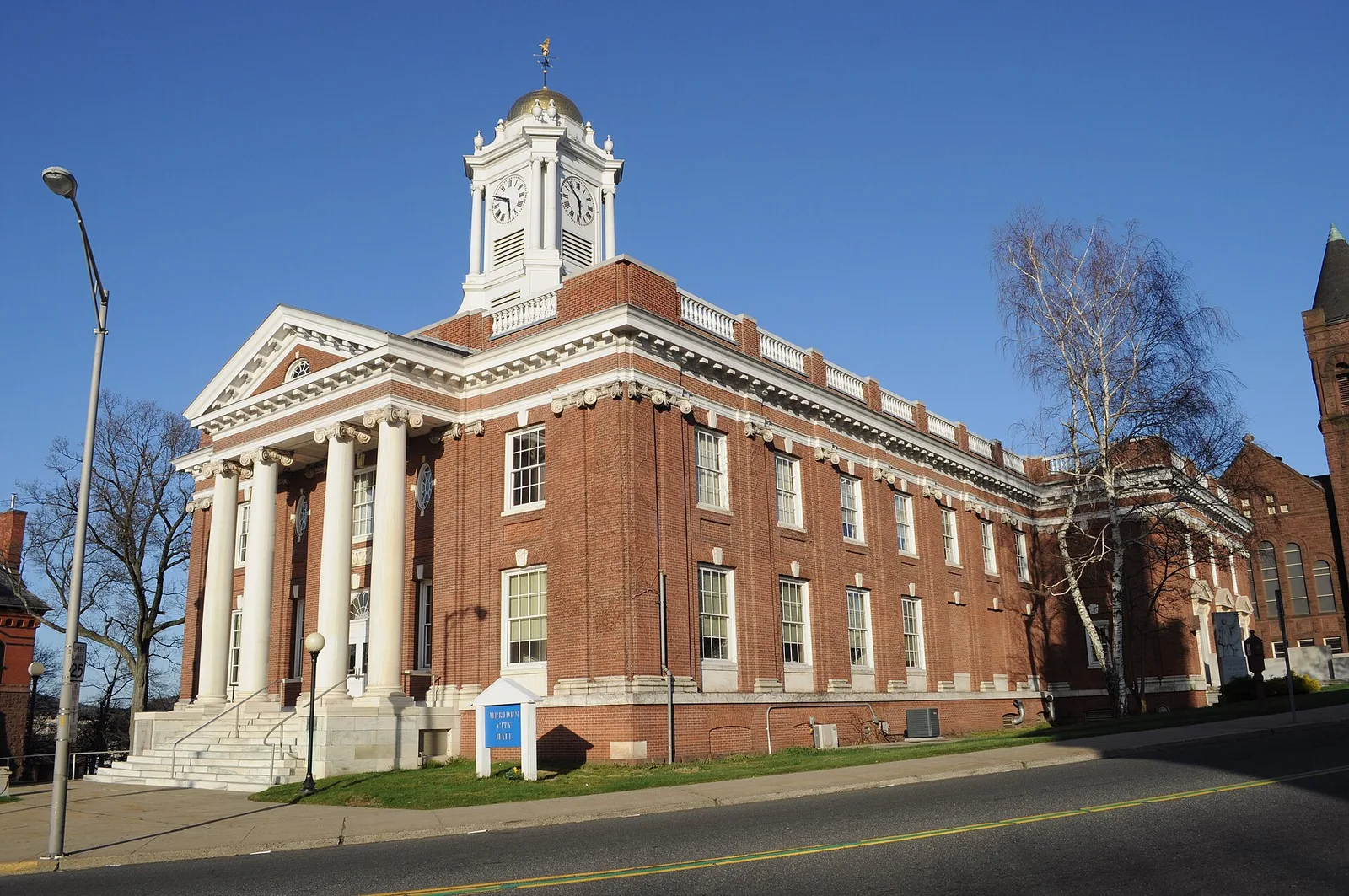 Meriden, Connecticut 当地景观:Meriden, CT - City Hall 02