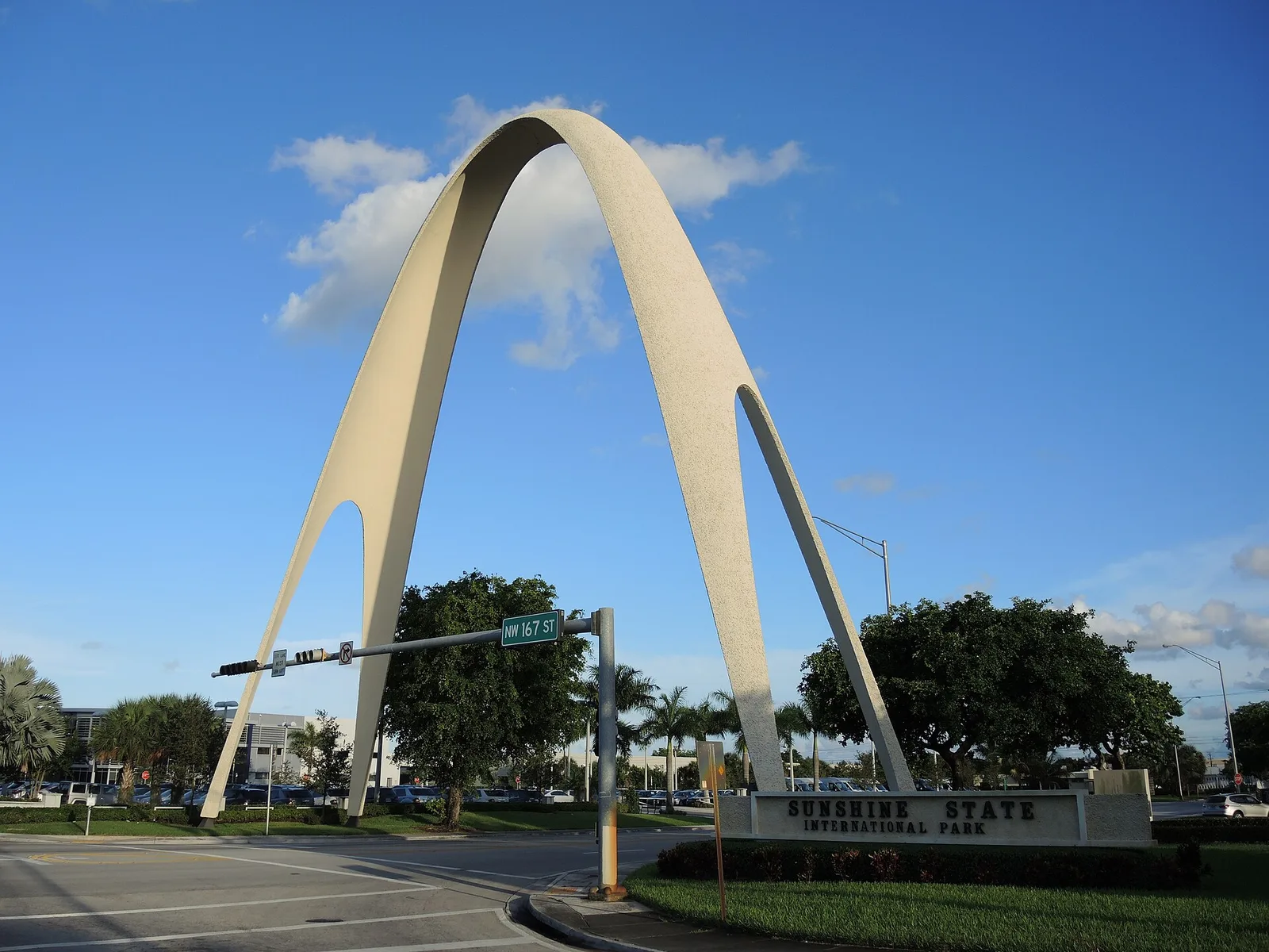 Miami Gardens, Florida: Miami Gardens FL Sunshine State Arch 01
