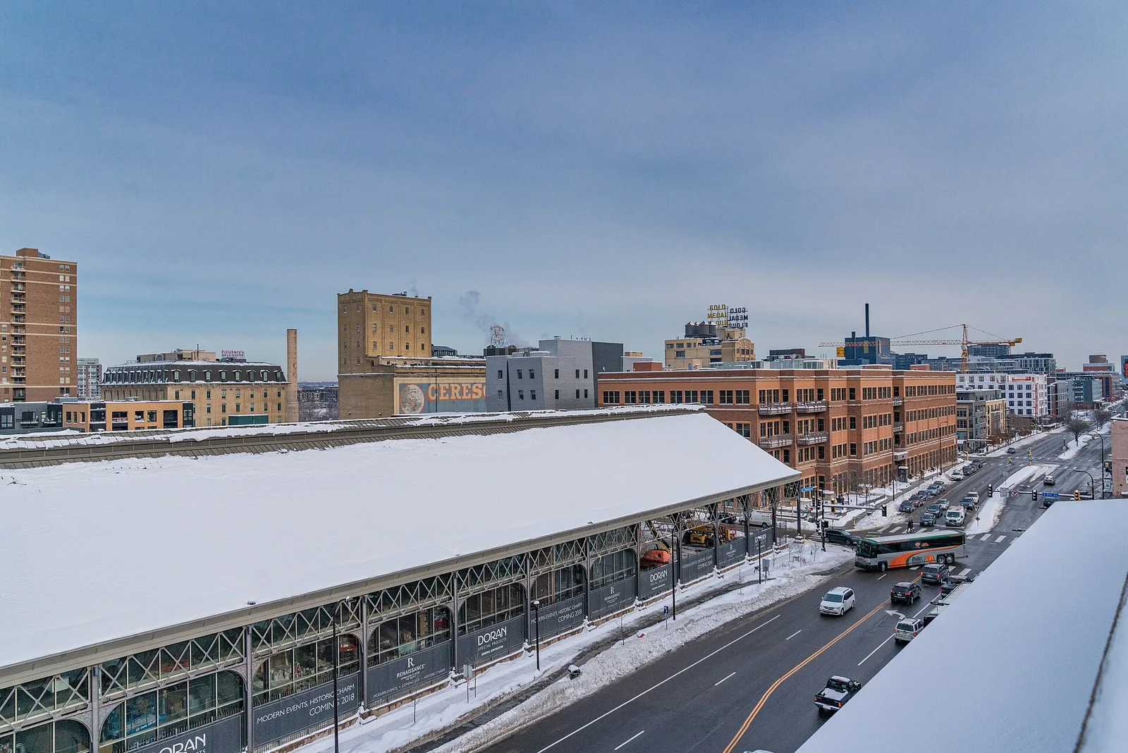 Vista de Minneapolis, Minnesota: Milwaukee Road Train Depot - Downtown Minneapolis in Winter (50991678442)