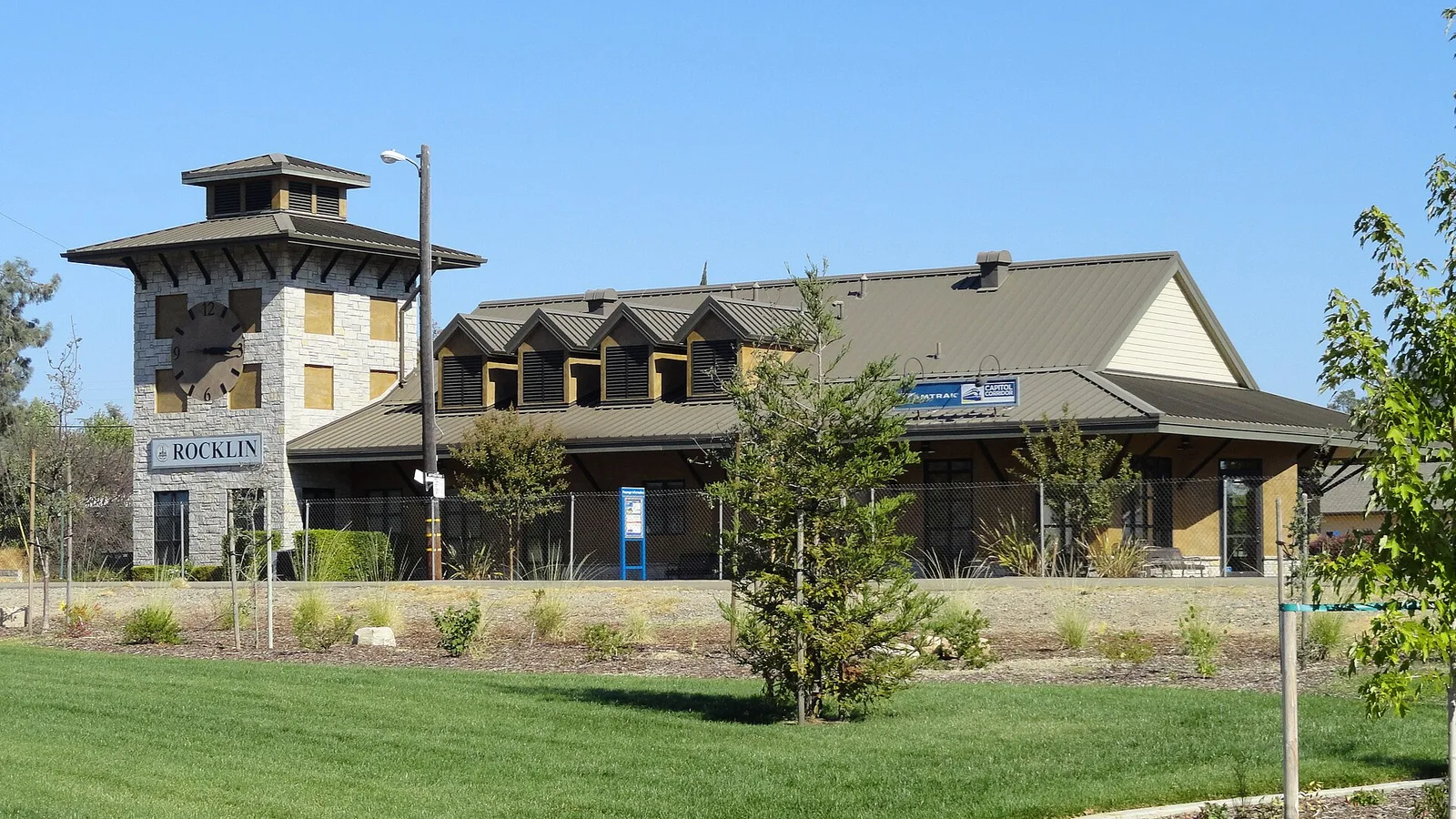 Rocklin, California: Rocklin, California - Amtrak station and Chamber of Commerce building