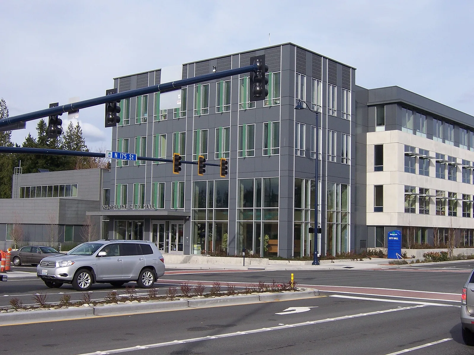 Vista de Shoreline, Washington: Shoreline, WA City Hall